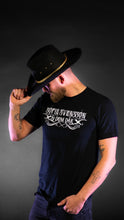 Ladda upp bild till gallerivisning, T-shirt &quot;LOGGA&quot;

